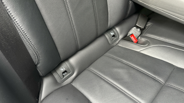 Land Rover Range Rover Evoque 2.0 D200 R-Dynamic SE 5dr Auto Diesel Hatchback